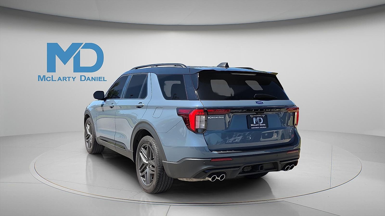 Certified 2025 Ford Explorer ST image 4