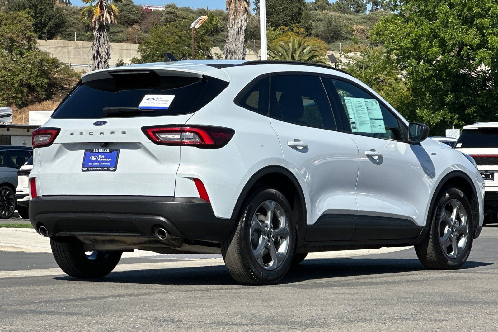 Certified 2025 Ford Escape ST-Line FWD image 3