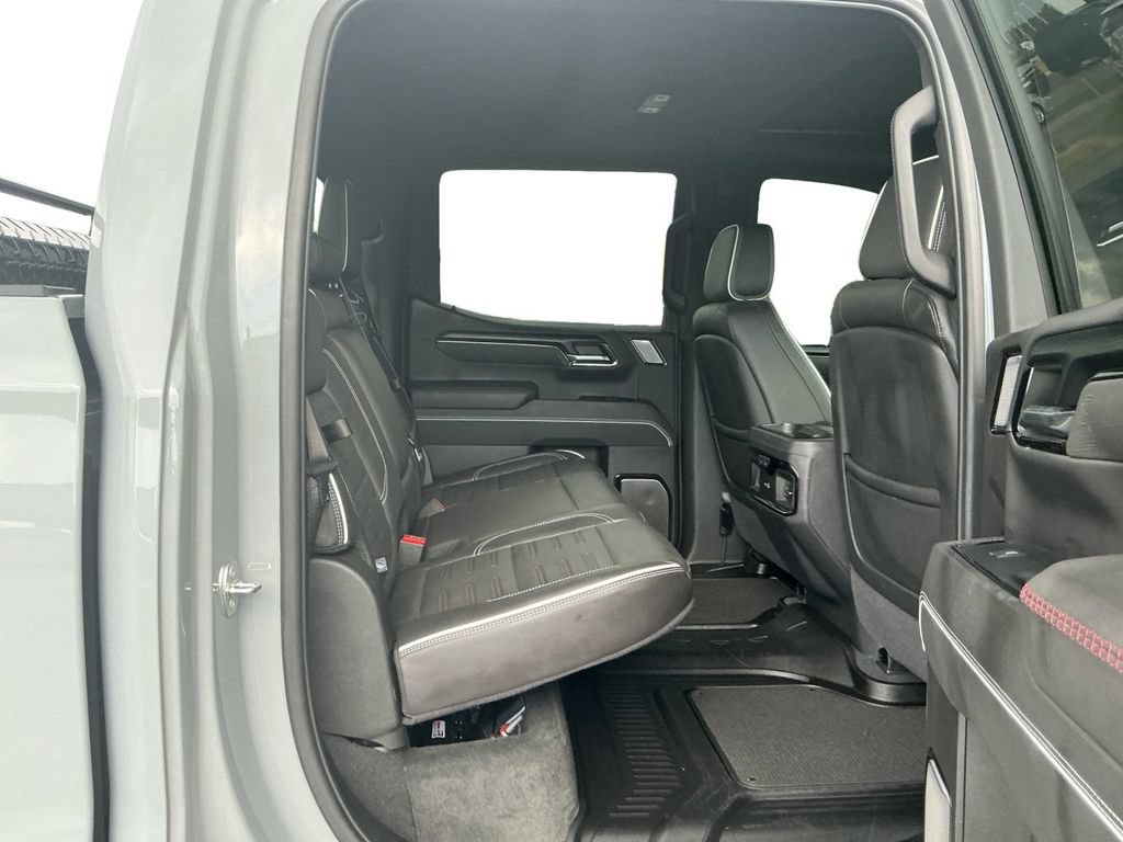 Used 2024 GMC Sierra 1500 AT4X AWD/4WD image 23