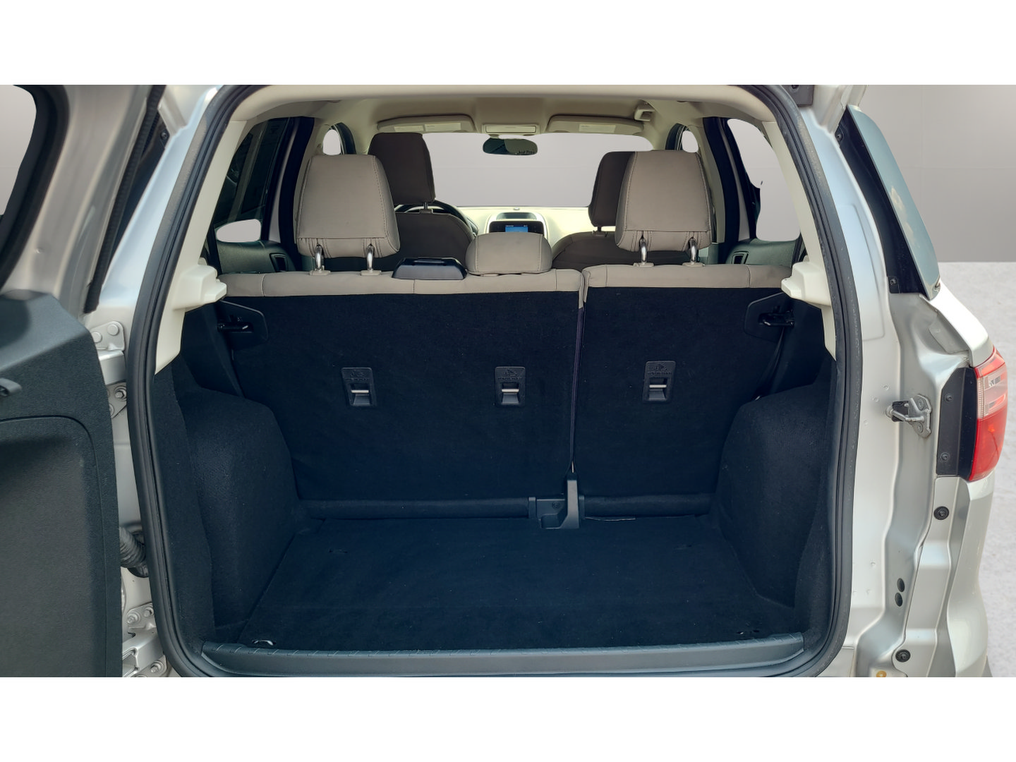 Certified 2021 Ford EcoSport S AWD/4WD image 25