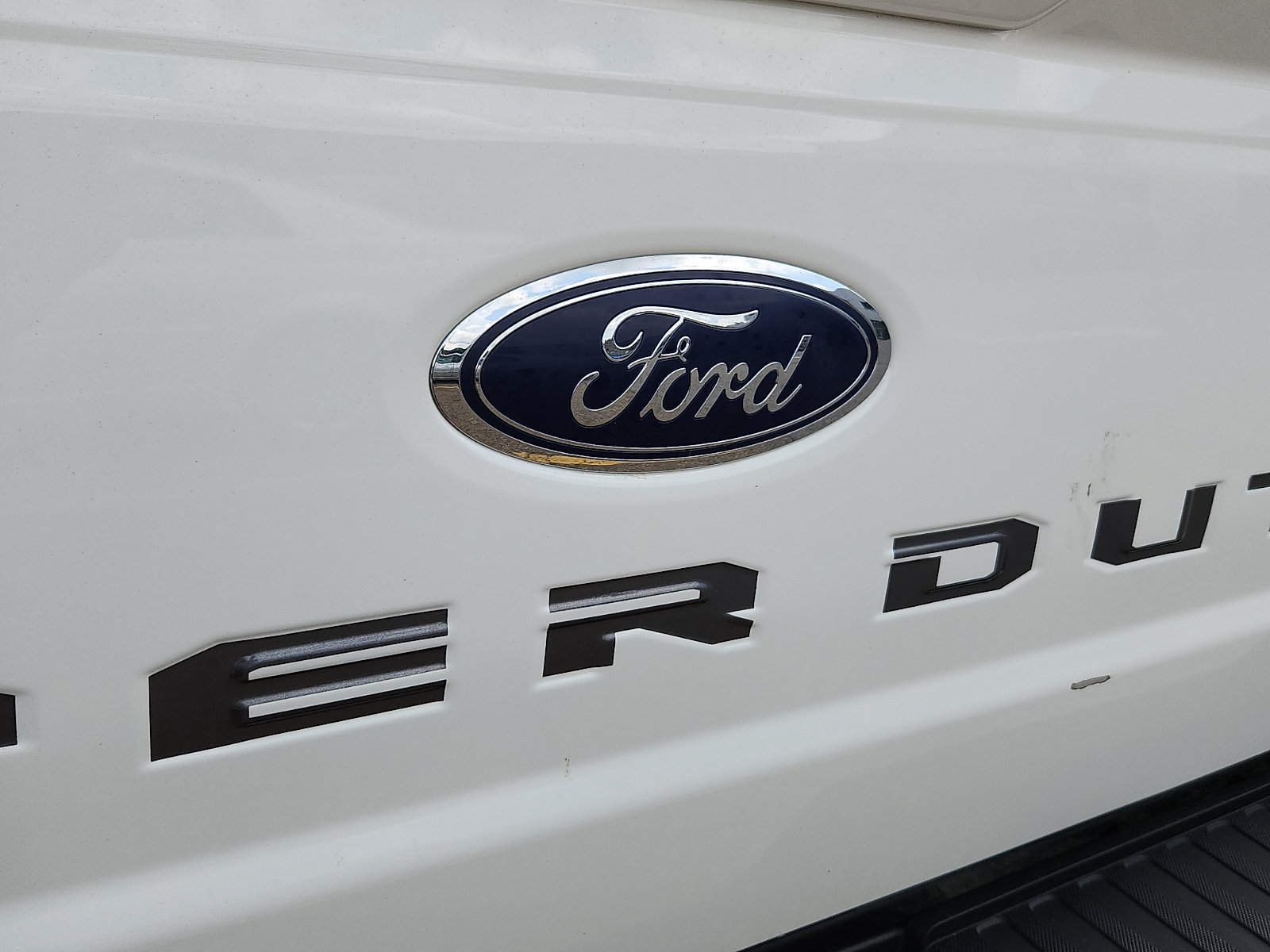 Certified 2024 Ford F350 Lariat w/ Lariat Ultimate Package AWD/4WD image 29