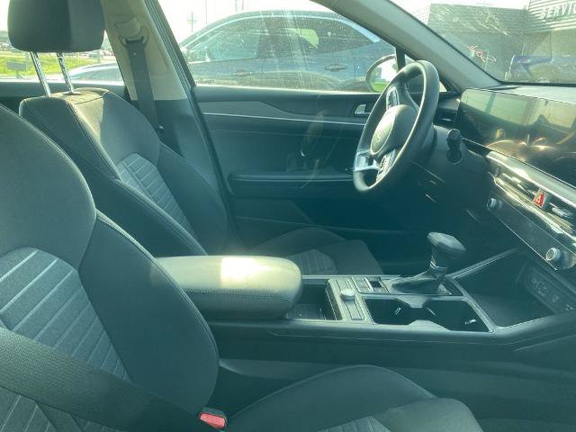 Used 2025 Kia K5 LXS FWD image 7