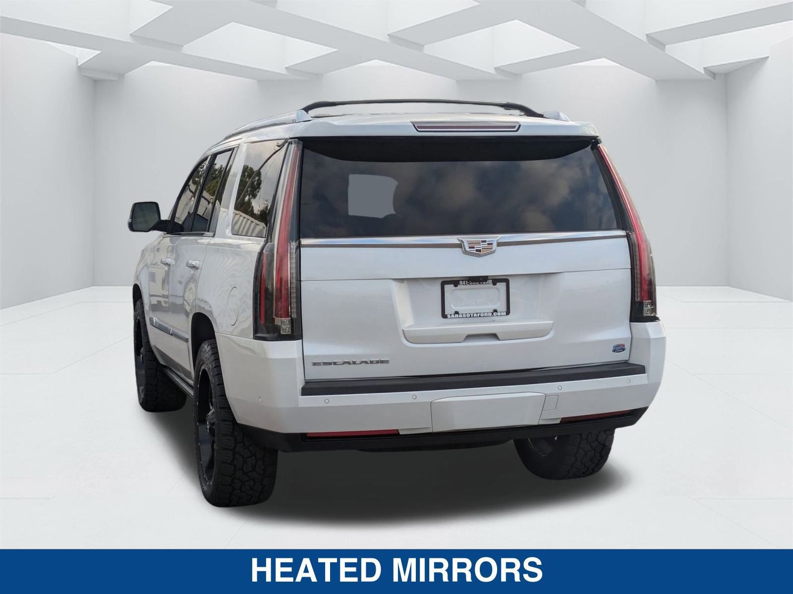 Used 2020 Cadillac Escalade Premium Luxury video 2