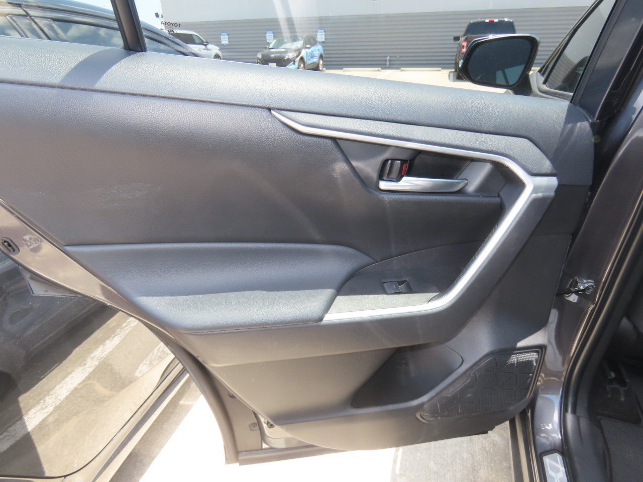Used 2025 Toyota RAV4 XLE Premium w/ Weather Package FWD image 14
