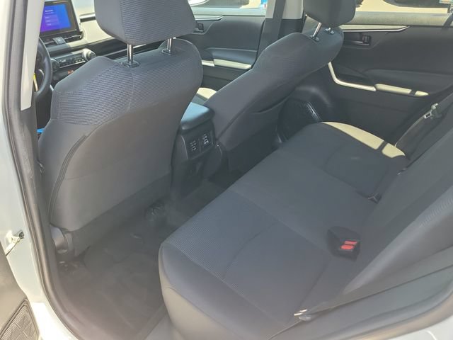 Used 2023 Toyota RAV4 LE FWD image 15
