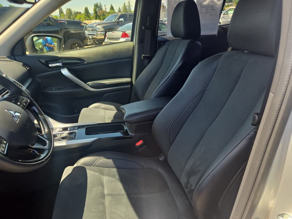 Used 2025 Mitsubishi Eclipse Cross SE AWD/4WD image 9
