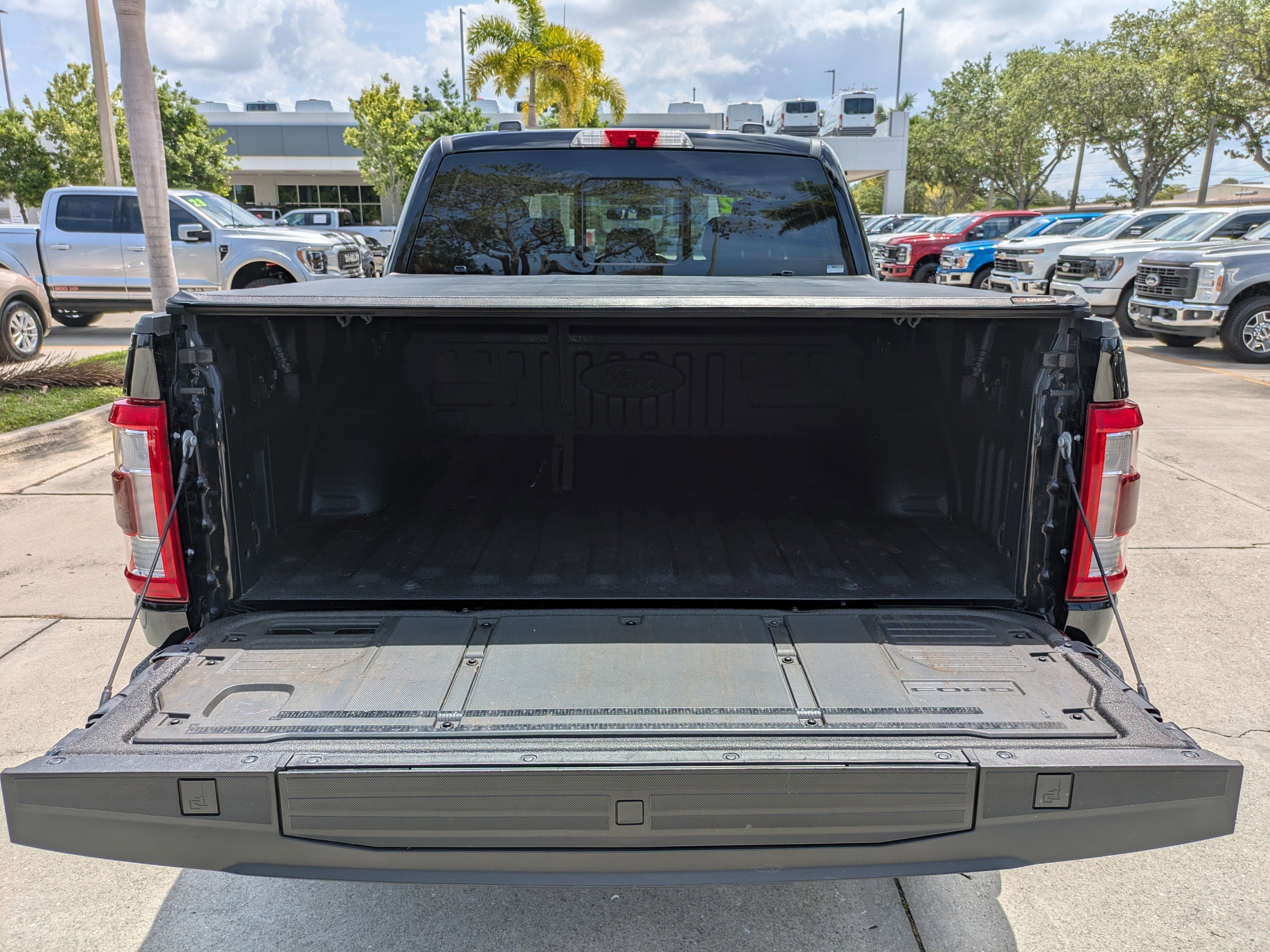 Certified 2022 Ford F150 King Ranch w/ Equipment Group 601A High AWD/4WD image 13