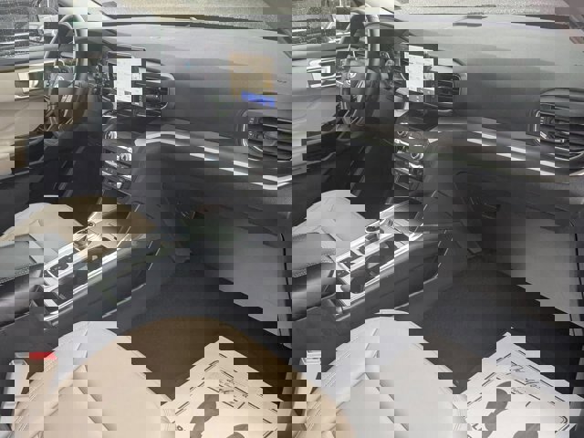 Certified 2020 Ford Explorer XLT w/ Equipment Group 202A image 40