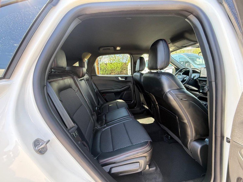 Certified 2024 Ford Escape ST-Line w/ Tech Pack #1 AWD/4WD image 15
