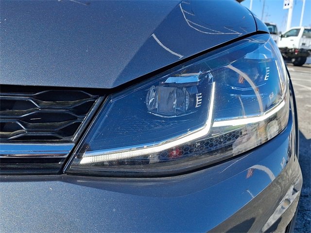 Used 2018 Volkswagen Golf Alltrack SEL image 9