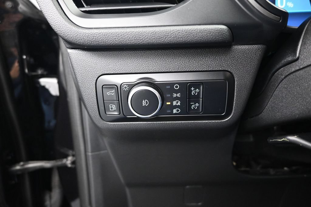 Certified 2023 Ford Escape SE FWD image 13