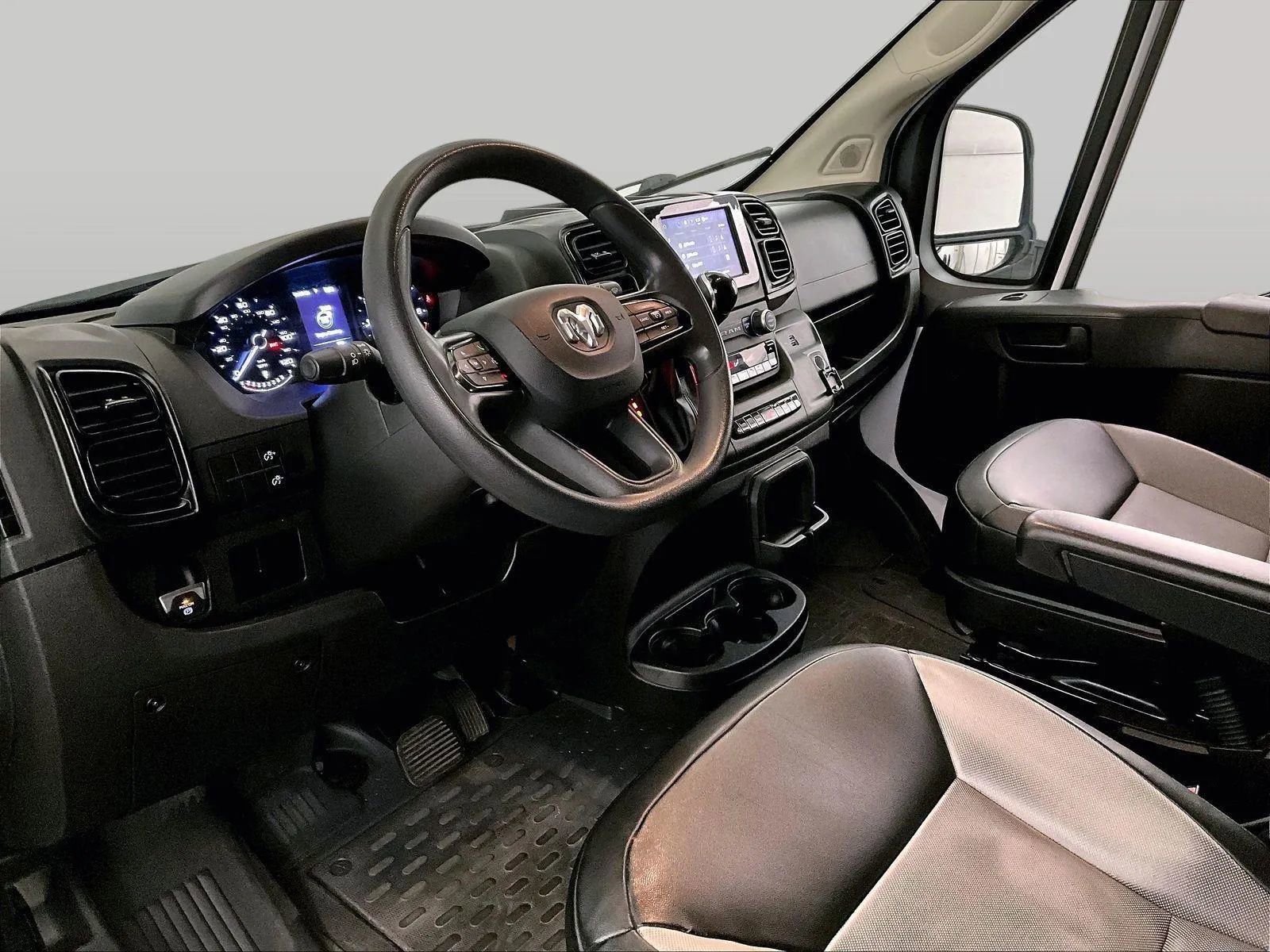 Used 2023 RAM ProMaster 3500 FWD image 12