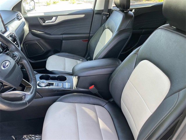 Certified 2022 Ford Escape Titanium w/ Titanium Elite Package image 23