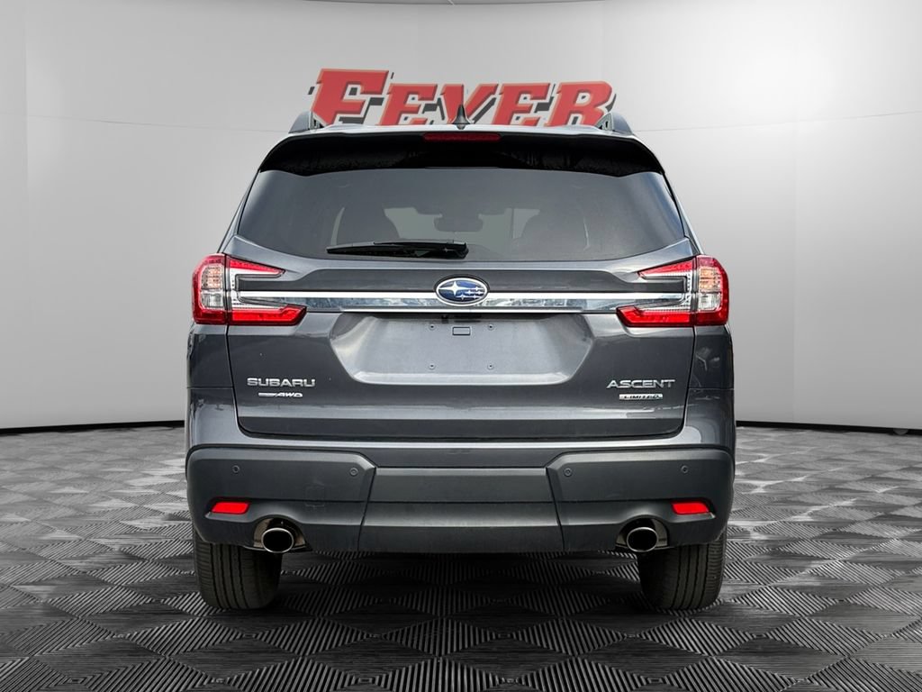 Used 2023 Subaru Ascent Limited w/ Technology Package AWD/4WD image 4