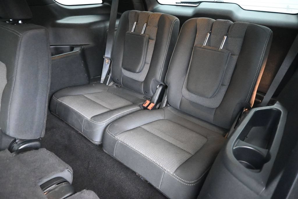 Certified 2019 Ford Explorer XLT FWD image 15