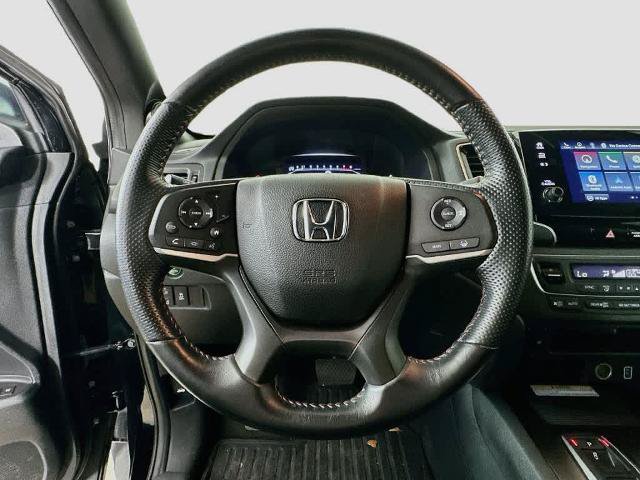 Used 2023 Honda Passport TrailSport image 16