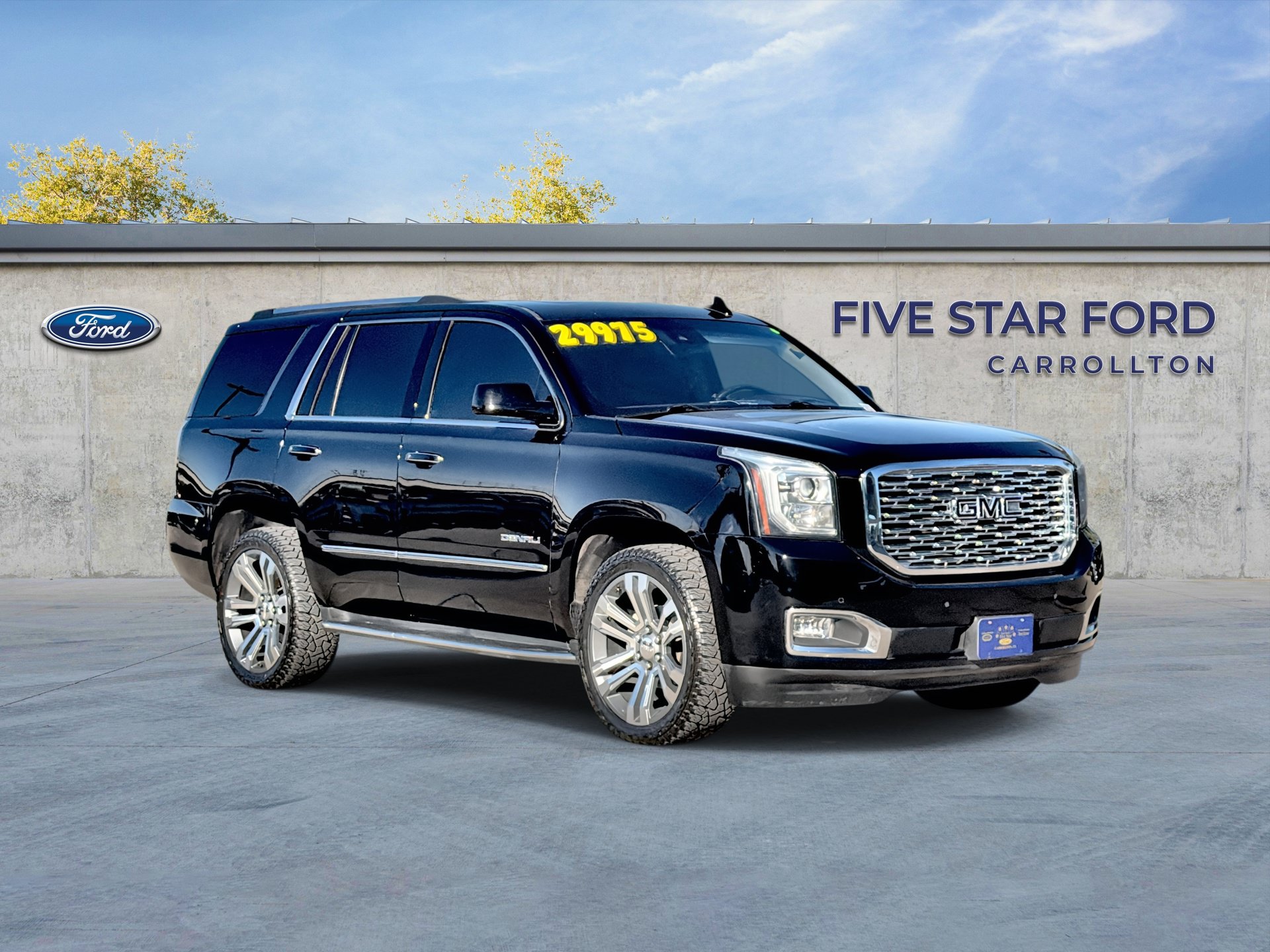 Used 2019 GMC Yukon Denali w/ Open Road Package AWD/4WD image 1