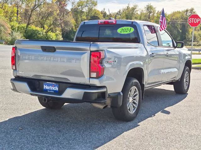 Used 2024 Chevrolet Colorado LT w/ LT Convenience Package II AWD/4WD image 3