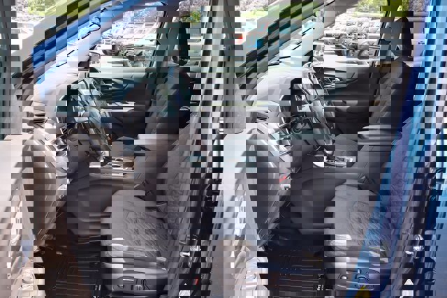 Used 2021 Chevrolet Equinox LT image 23