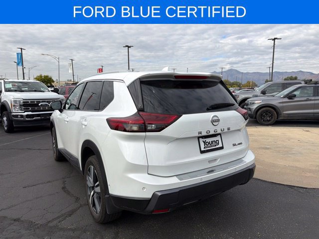 Used 2025 Nissan Rogue SL w/ SL Premium Package AWD/4WD image 8