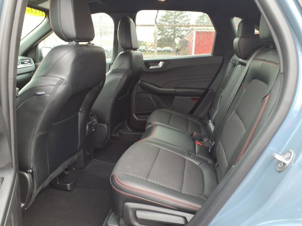 Certified 2023 Ford Escape ST-Line Select w/ Tech Pack #1 AWD/4WD image 11