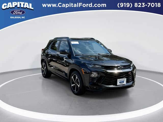 Used 2023 Chevrolet TrailBlazer RS w/ Sun and Liftgate Package