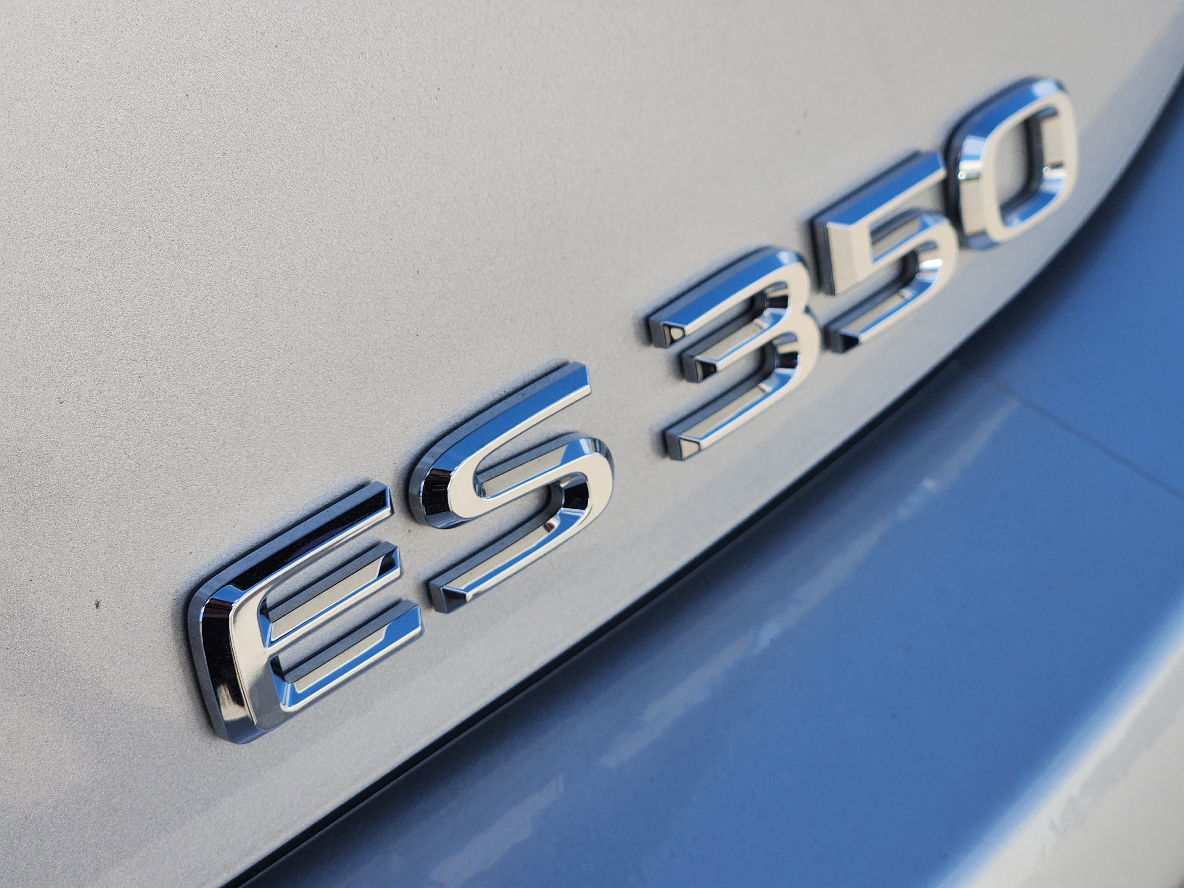 Used 2020 Lexus ES 350 w/ Premium Package image 11