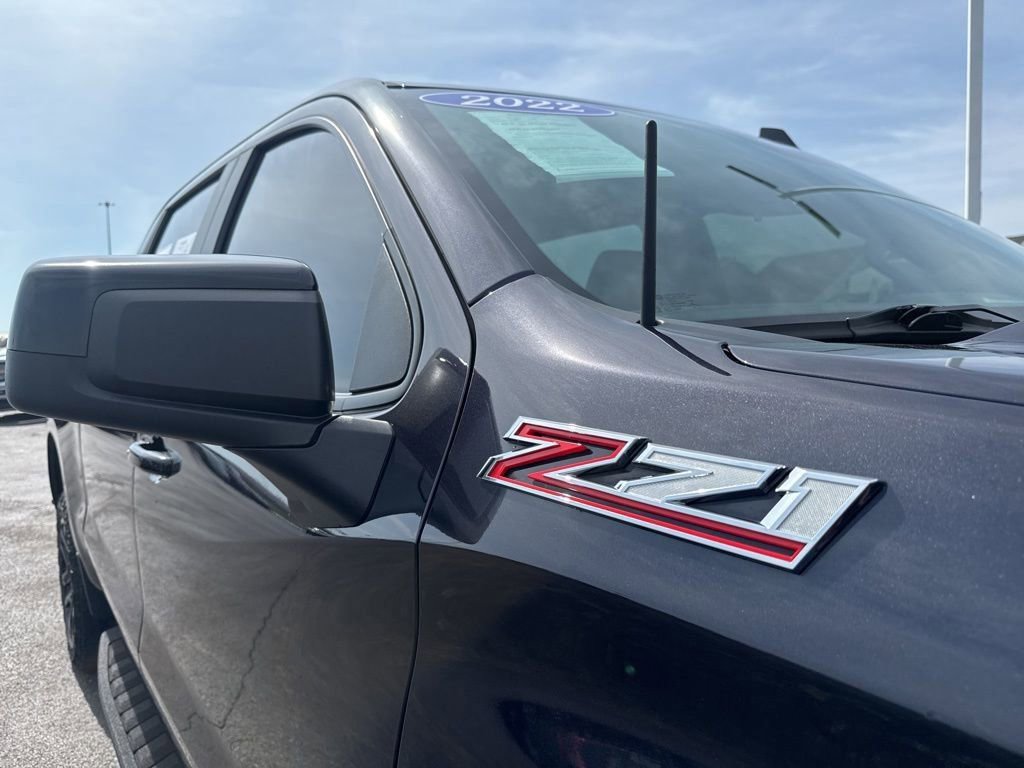 Used 2022 Chevrolet Silverado 1500 LT Trail Boss AWD/4WD image 18