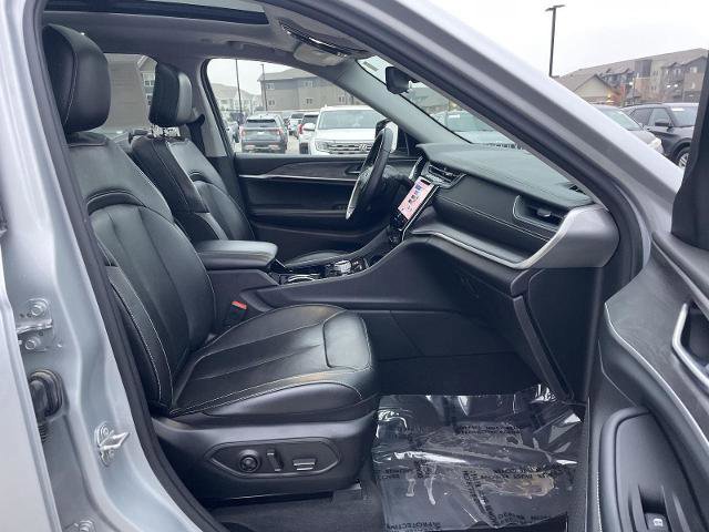 Used 2021 Jeep Grand Cherokee L Limited image 19