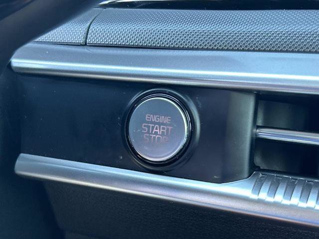 Used 2024 Kia K5 GT-Line FWD image 33