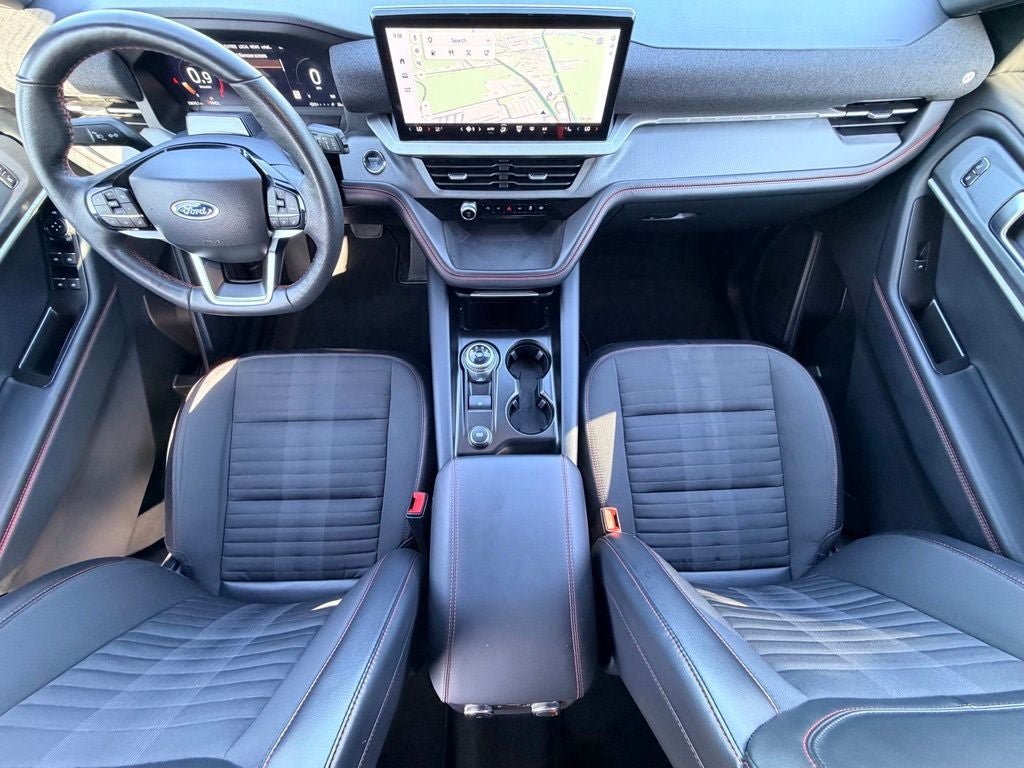 Certified 2025 Ford Explorer ST-Line AWD/4WD image 25