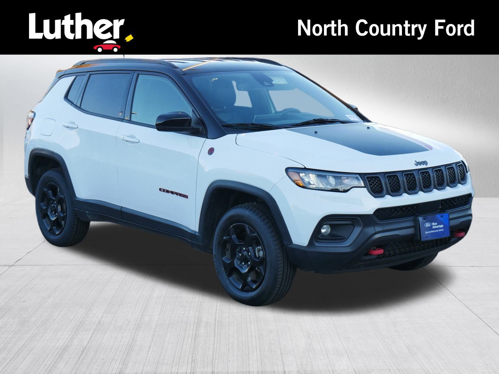 Used 2023 Jeep Compass Trailhawk image 7