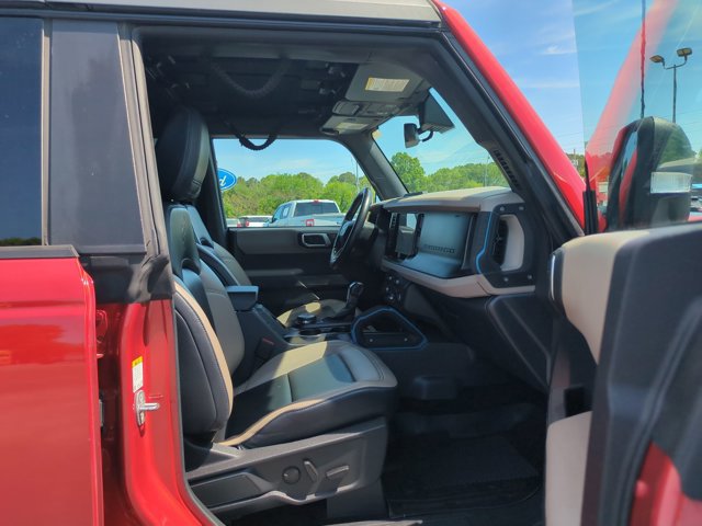 Certified 2022 Ford Bronco Wildtrak AWD/4WD image 33