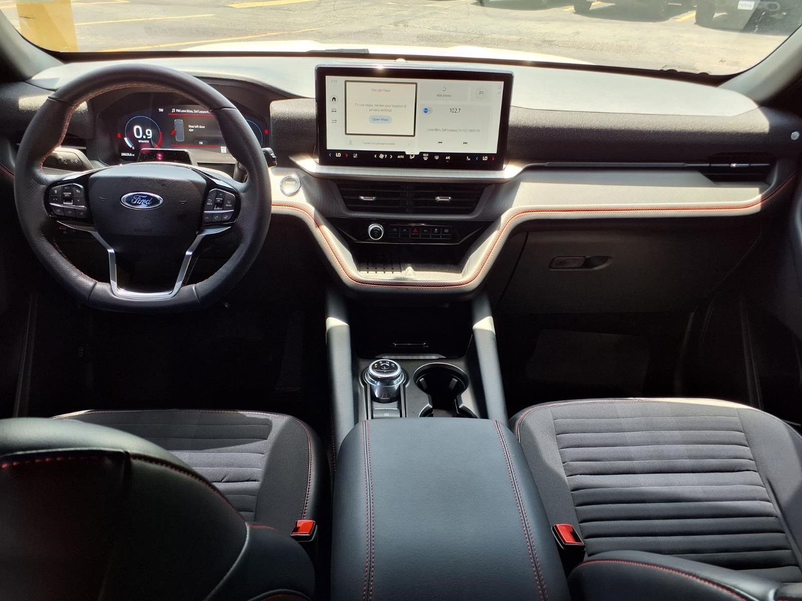 Certified 2025 Ford Explorer ST-Line w/ Premium Package RWD image 11