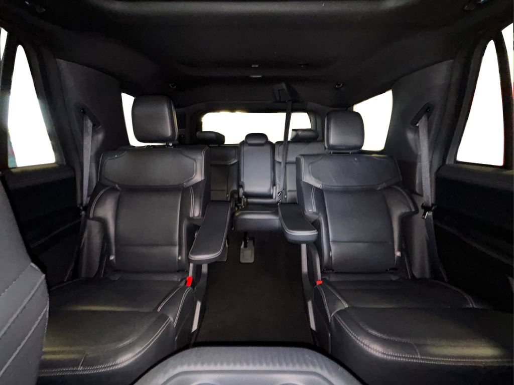 Certified 2025 Ford Expedition Platinum w/ Stealth Appearance Package AWD/4WD image 26