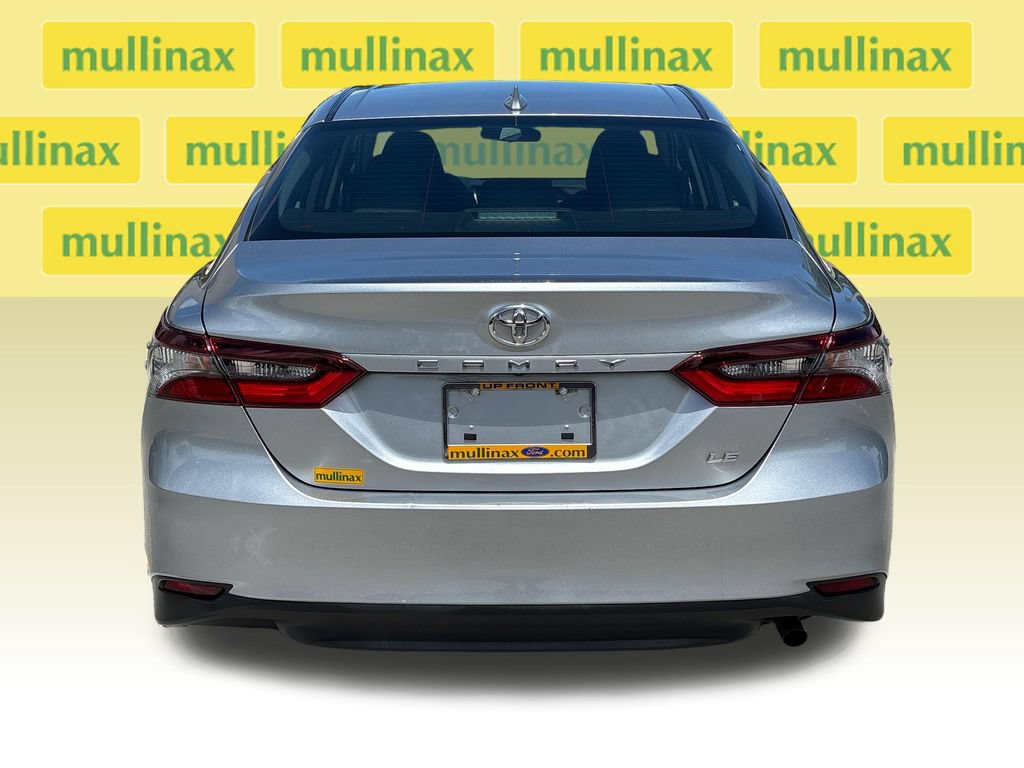 Used 2024 Toyota Camry LE FWD image 8