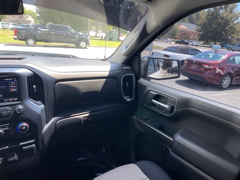 Used 2021 Chevrolet Silverado 1500 LT w/ All Star Edition Plus AWD/4WD image 11