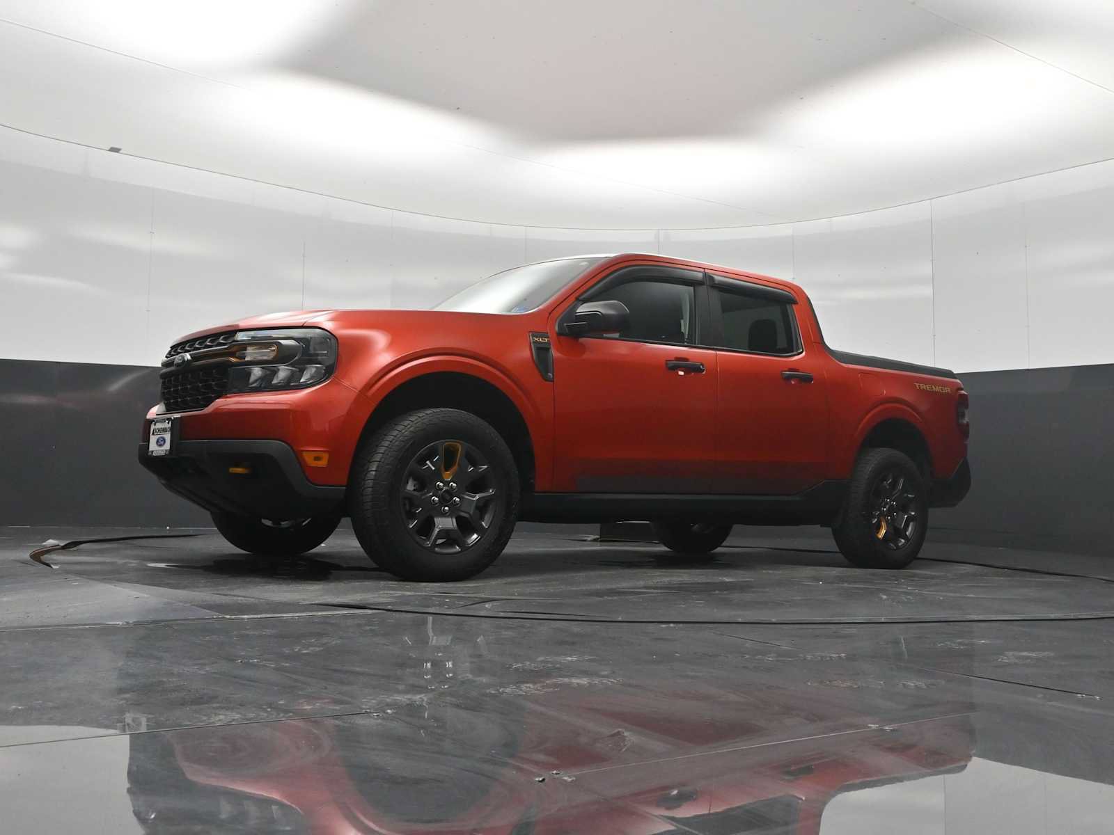 Certified 2024 Ford Maverick Tremor w/ Tremor Off-Road Package AWD/4WD image 31