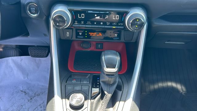Used 2021 Toyota RAV4 TRD Off-Road w/ TRD Off-Road Weather Package AWD/4WD image 21