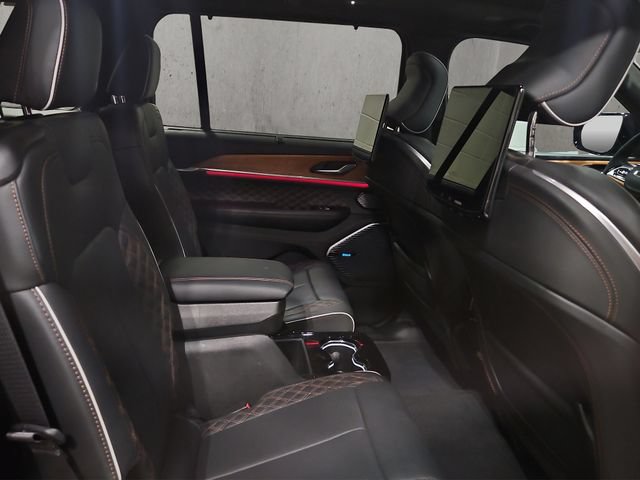 Used 2024 Jeep Grand Cherokee L Summit AWD/4WD image 22