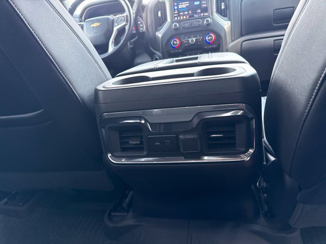 Used 2022 Chevrolet Silverado 1500 LTZ AWD/4WD image 38