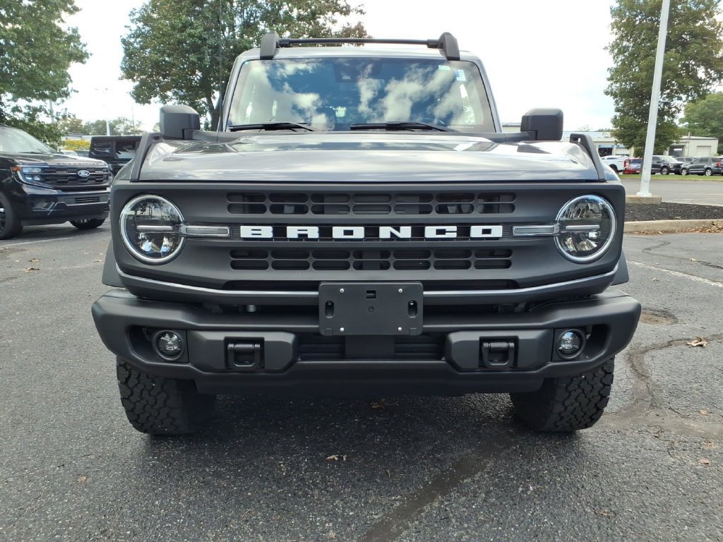 Certified 2023 Ford Bronco 2-Door AWD/4WD image 6