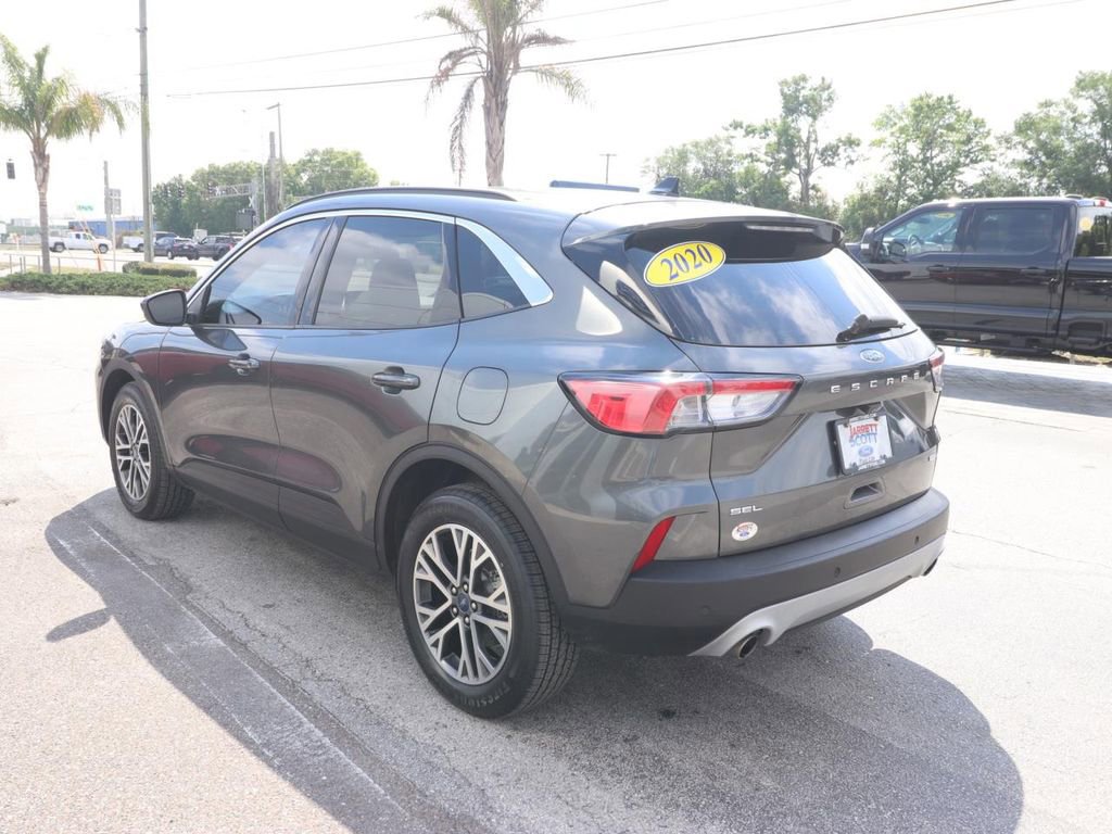 Certified 2020 Ford Escape SEL image 3