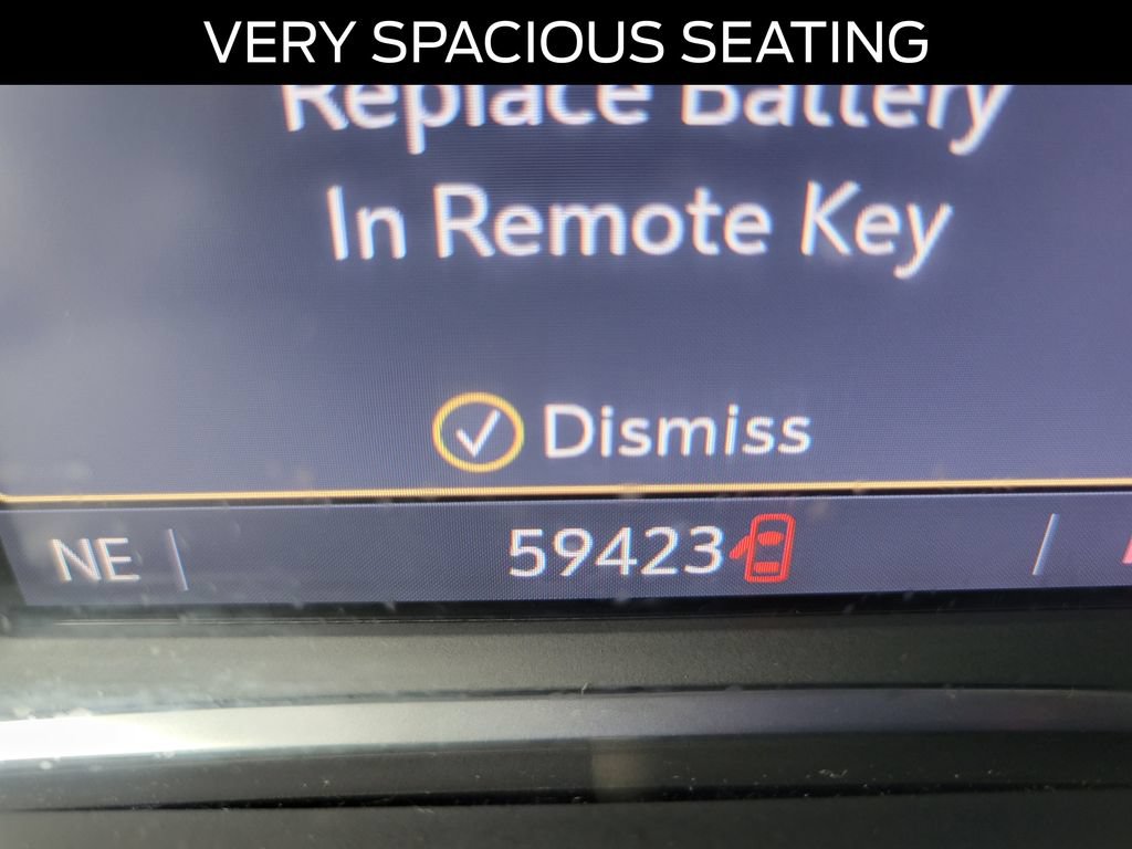 Used 2020 GMC Acadia SLT w/ LPO, Floor Liner Package FWD image 27