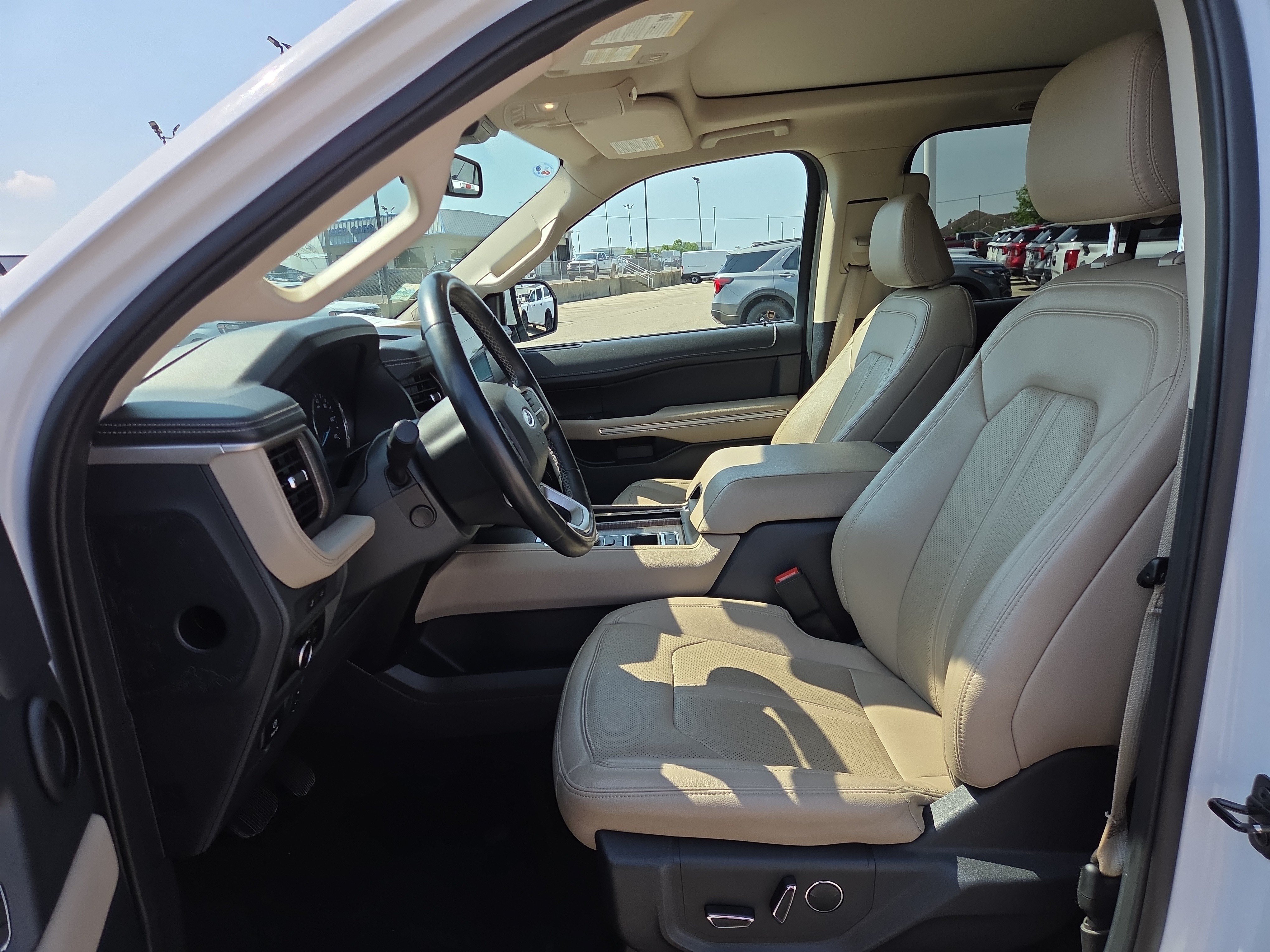 Certified 2024 Ford Expedition Limited RWD image 10