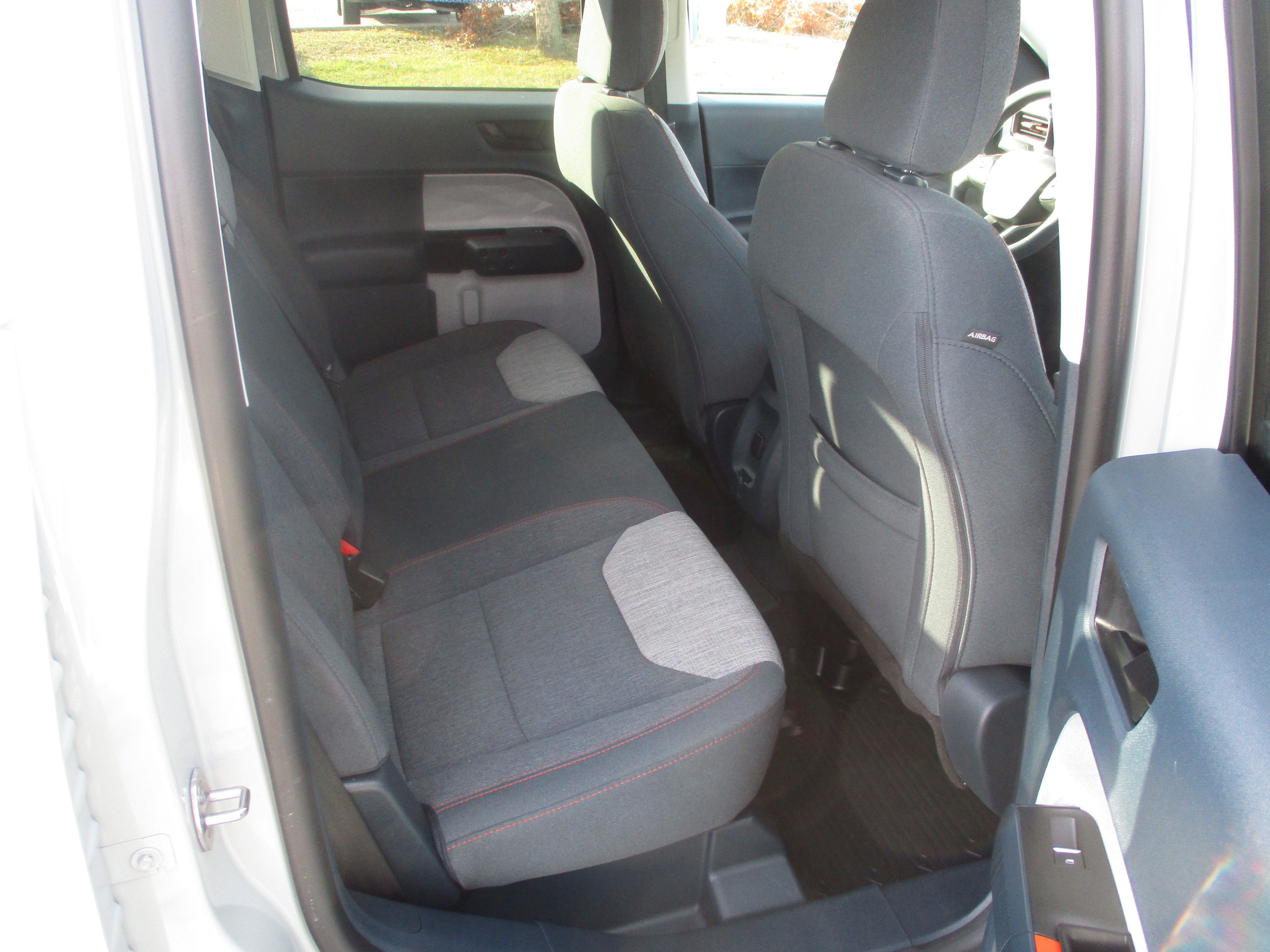 Certified 2022 Ford Maverick XLT w/ Equipment Group 300A Standard image 13