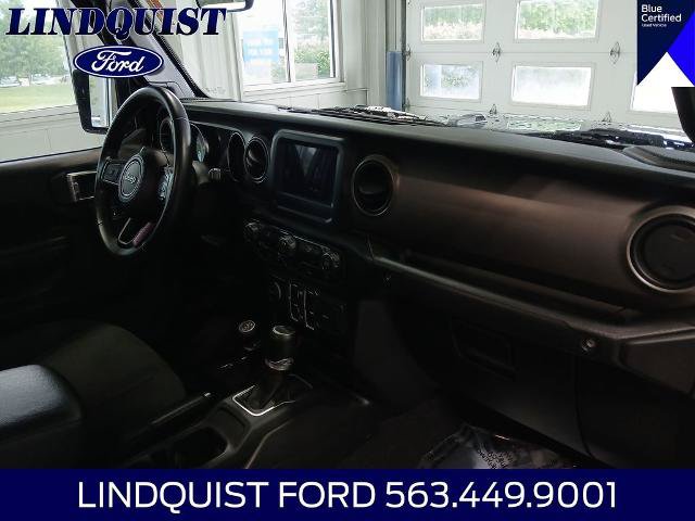 Used 2021 Jeep Gladiator Sport AWD/4WD image 15