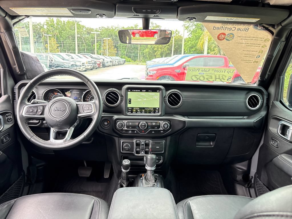 Used 2021 Jeep Wrangler Unlimited Sahara AWD/4WD image 7