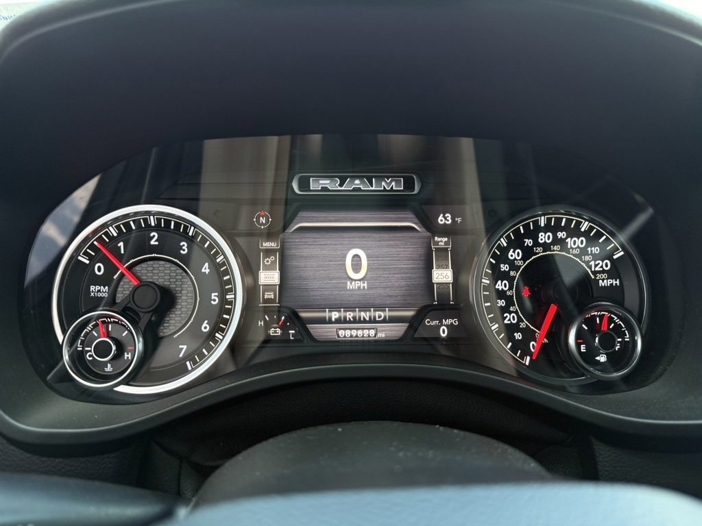 Used 2021 RAM 1500 Laramie w/ Sport Appearance Package image 15