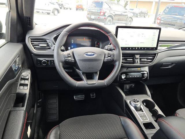 Certified 2024 Ford Escape ST-Line w/ Tech Pack #1 AWD/4WD image 18